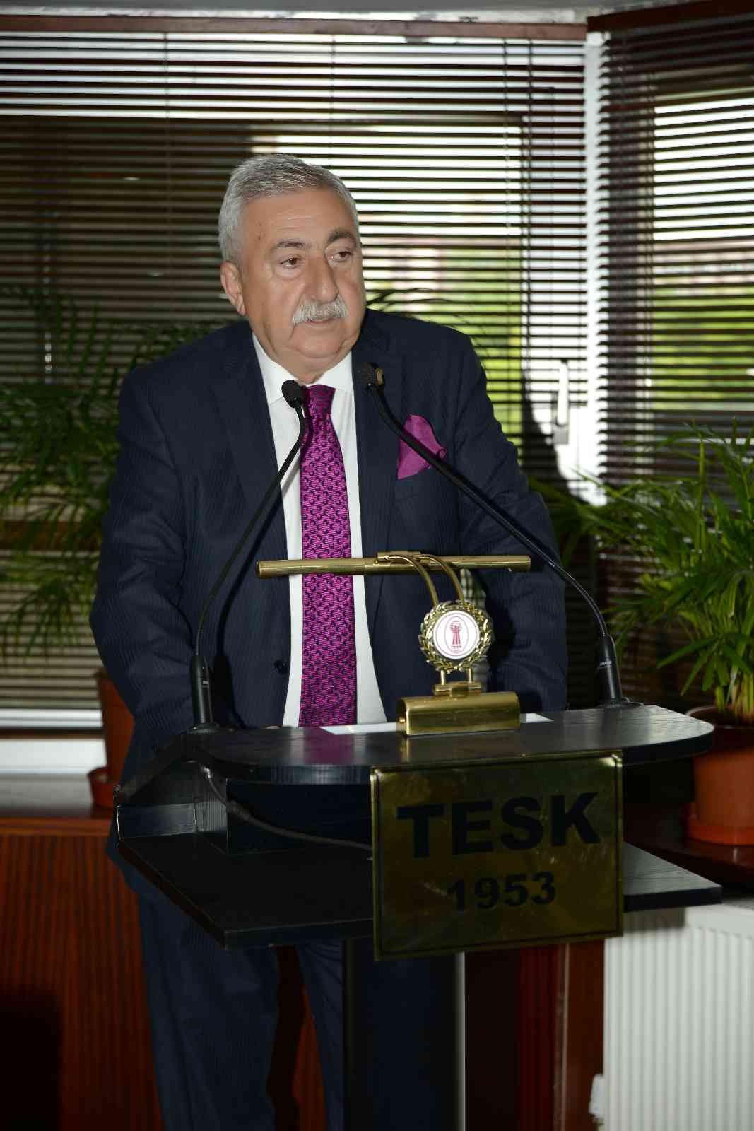 TESK Genel Başkanı Palandöken: "Kuaför ve güzellik uzmanlığı mesleklerinde mesleki yeterlilik belgesi zorunlu hale geldi”