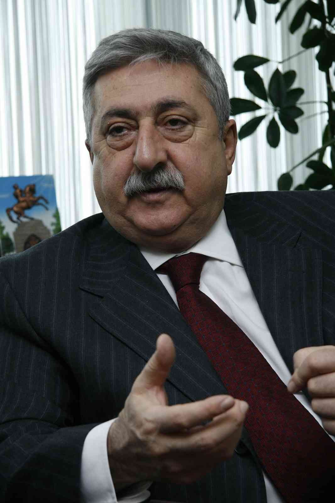 Palandöken: “Sosyal güvenlik düzenlemelerinde esnaf unutulmamalı”