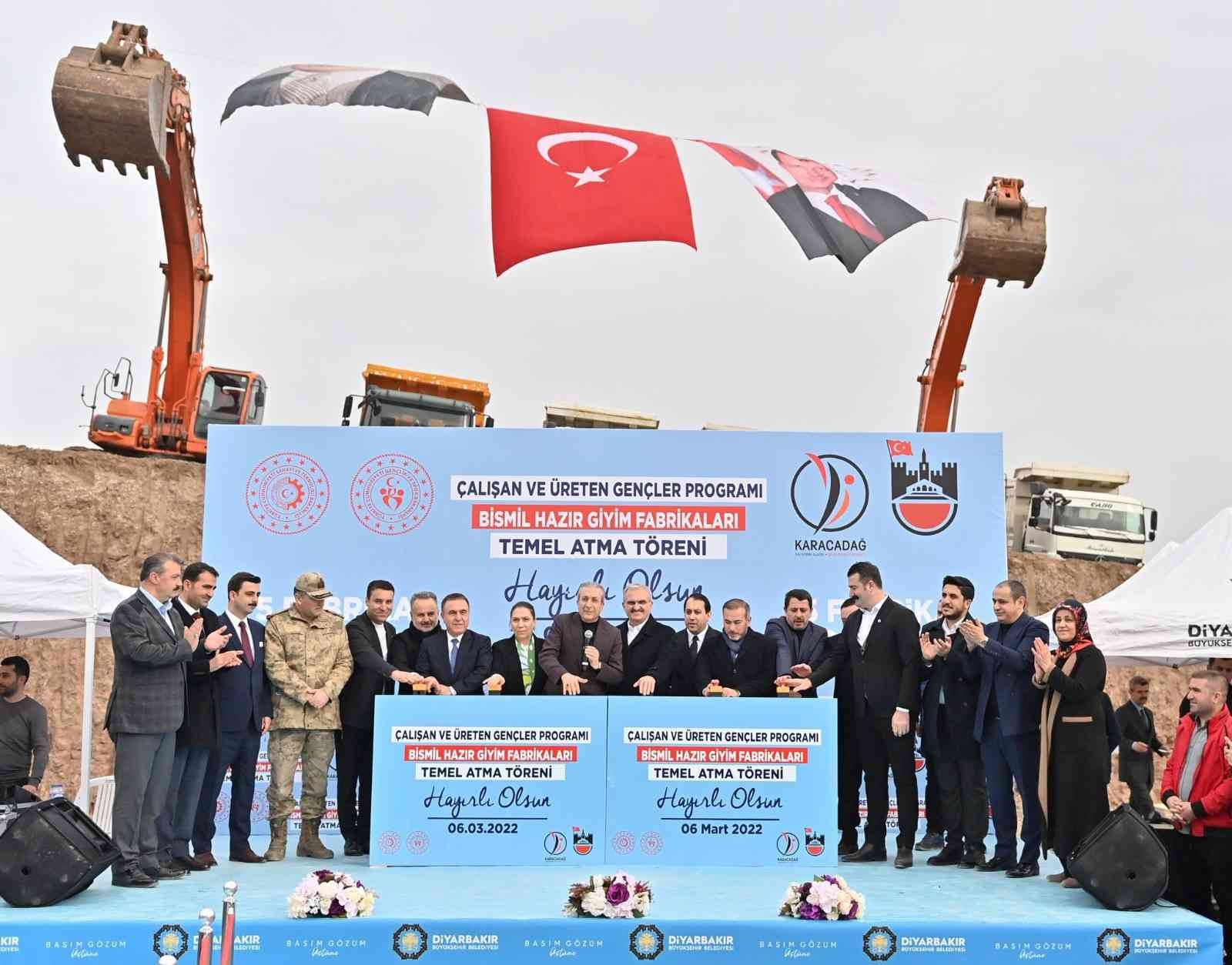 Bismil’de bin 500 kişiye iş imkanı sağlayacak 5 tekstil fabrikasının temeli atıldı