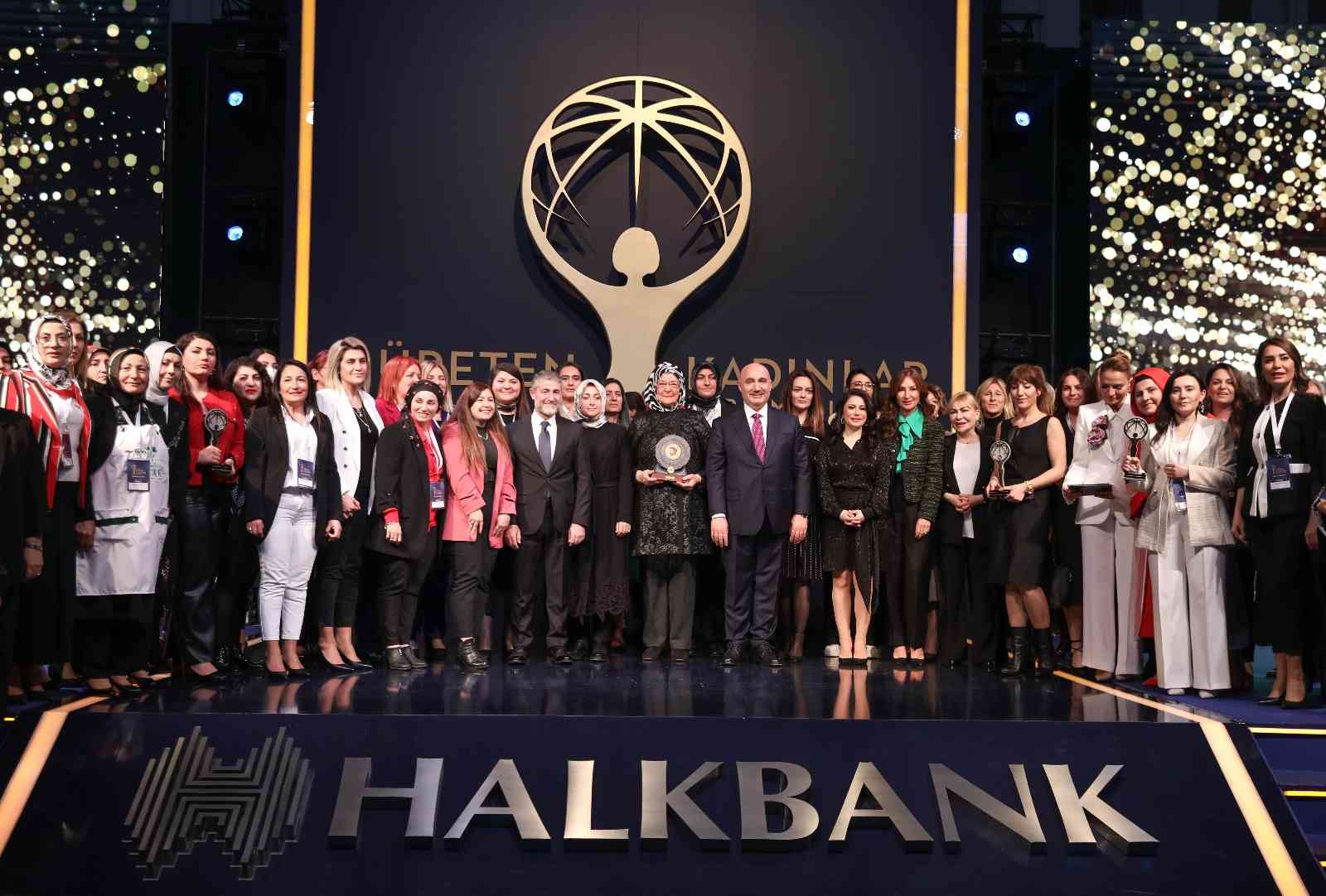 Bakan Nebati: "Türkiye tarım ülkesi, Temmuz’a kadar Ayçiçek yağımız var"