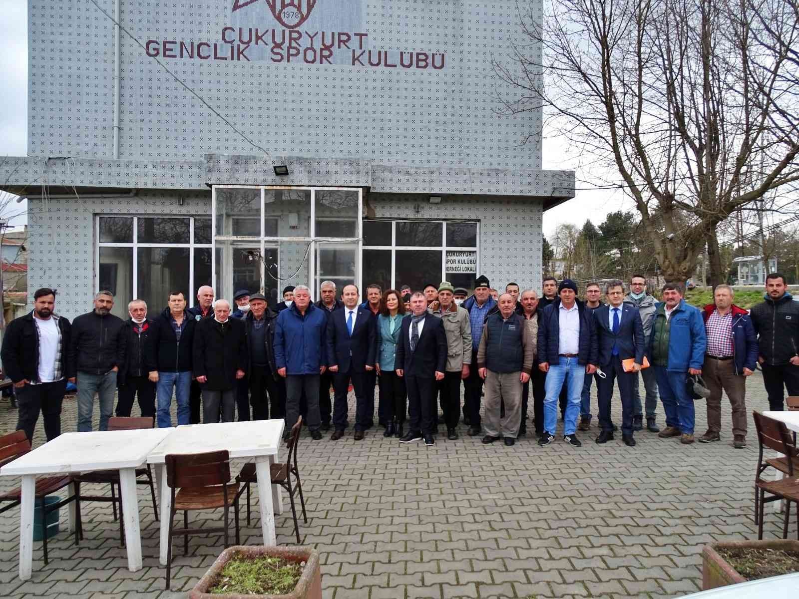 Çiftçilere ayçiçeği bilgilendirmesi