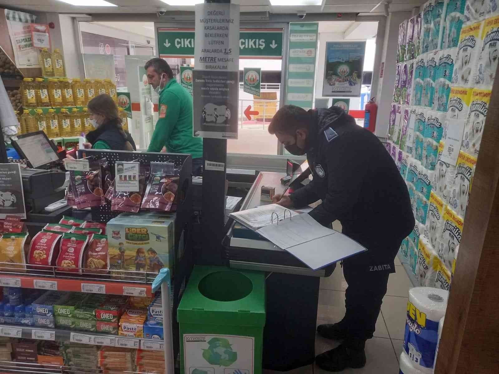 Türkiye Tarım Kredi Kooperatif marketinde yine reyon fiyatı farklı, kasa fiyatı farklı ürün çıktı