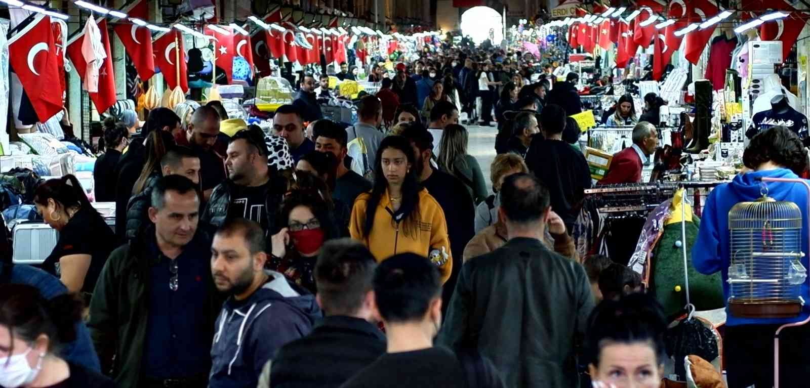 Edirne’ye alışveriş için 3 ayda 500 binden fazla Bulgar turist geldi
